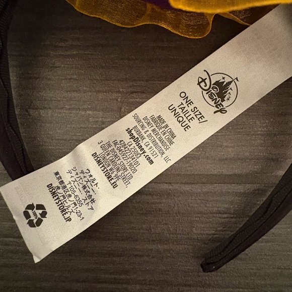 Disney Minnie Mouse Ears - Picture 3 of 4